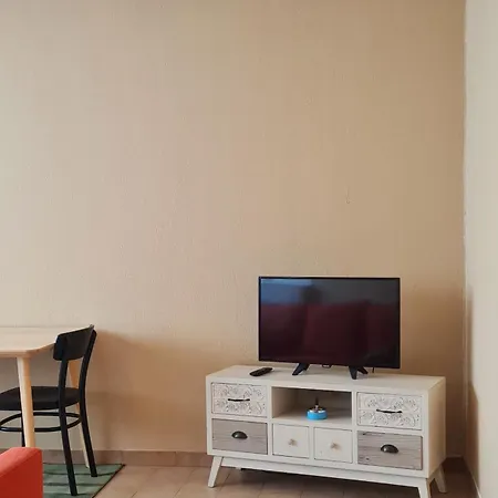 Joli Petit Logement A Quelque Pas De La Mer * لو براديت